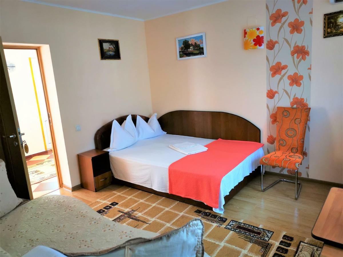 Casa Nelu Pescaru Hotel Mahmudia Buitenkant foto