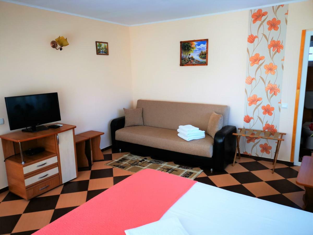 Casa Nelu Pescaru Hotel Mahmudia Buitenkant foto